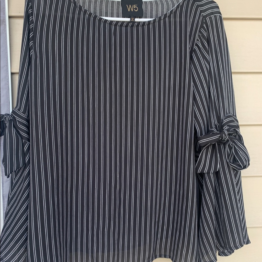 Black and white W5 blouse